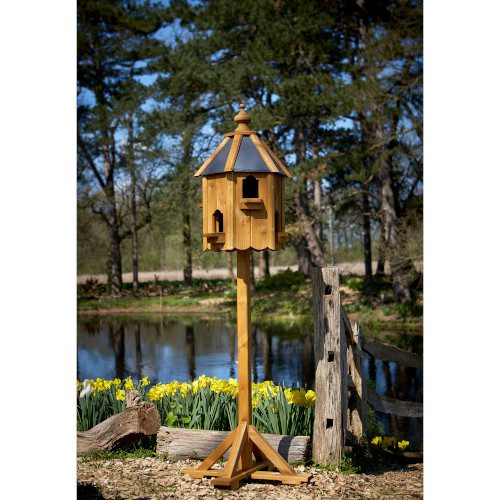 Compton Dovecote cw Post E