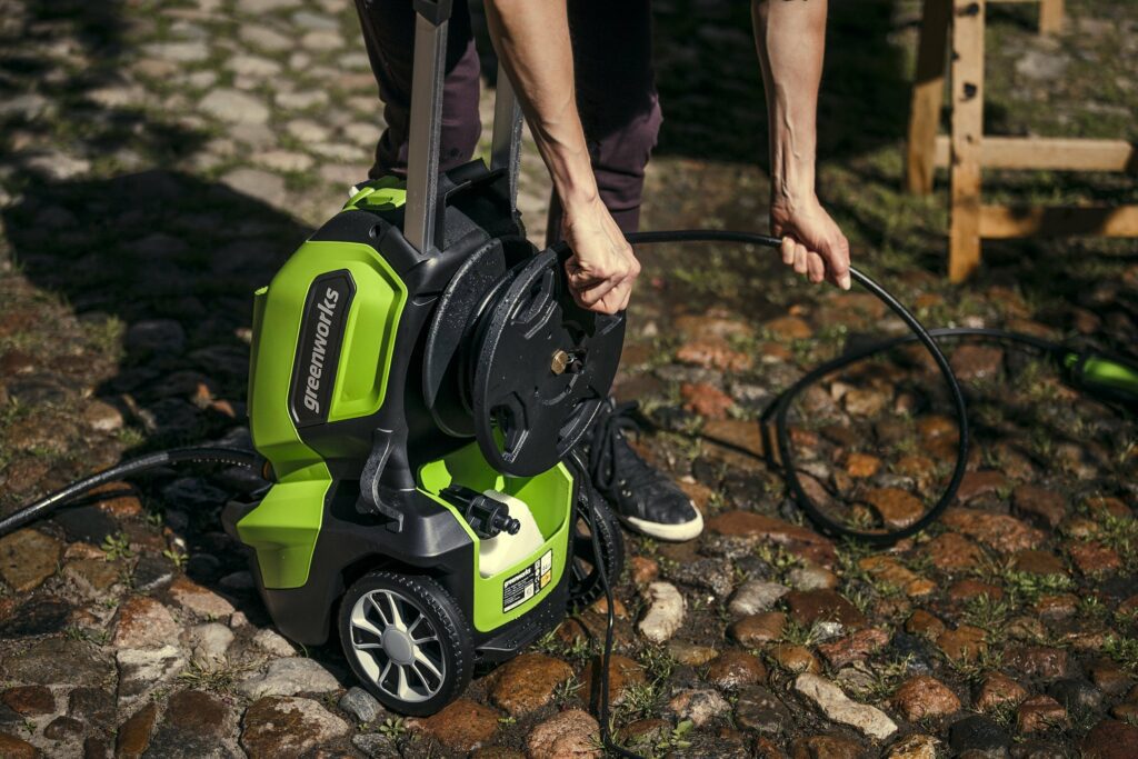 Greenworks G4 Pressure washer with Patio head & Brush 6952909069289